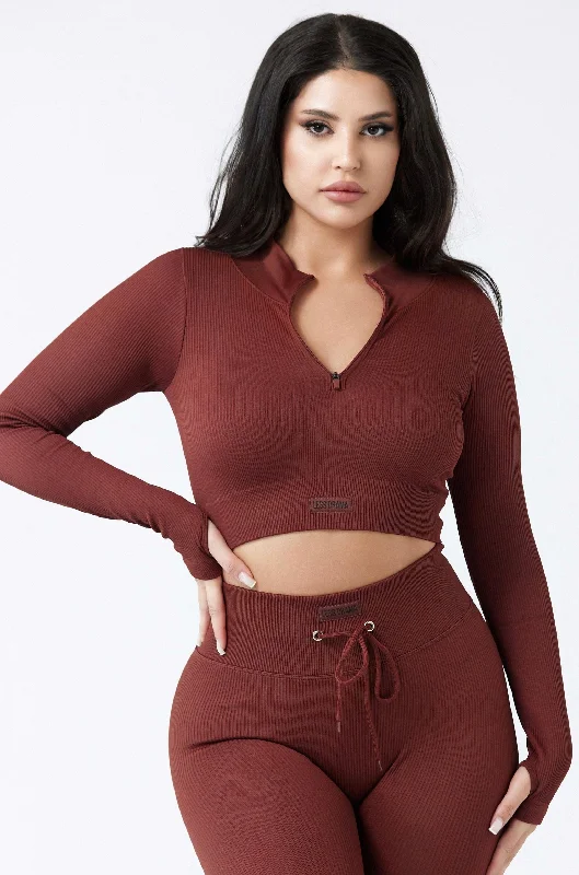 Focused Ribbed Long Sleeve Top - Brown