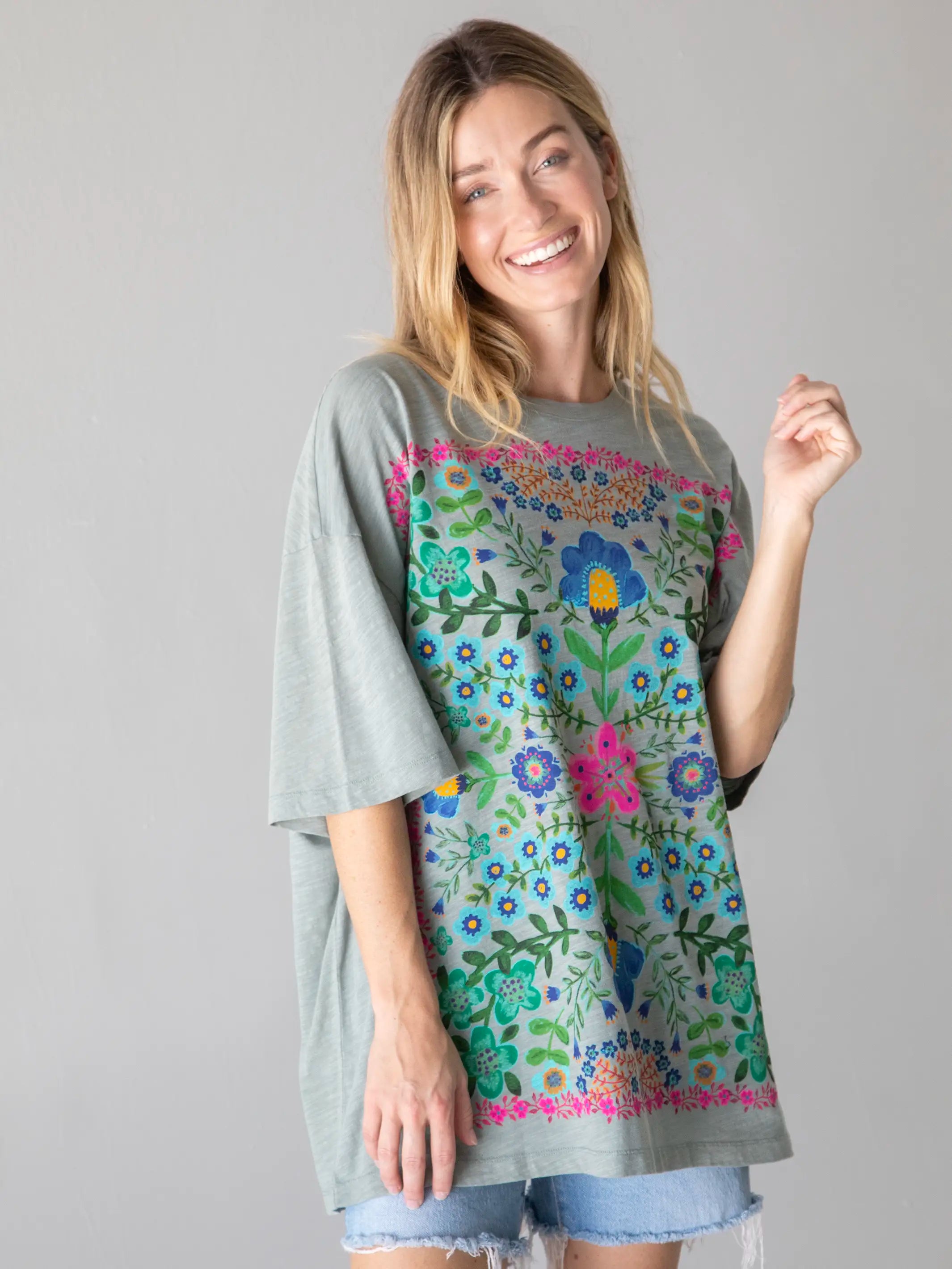 One Size Cotton Easy Tee - Folk Flower Bay